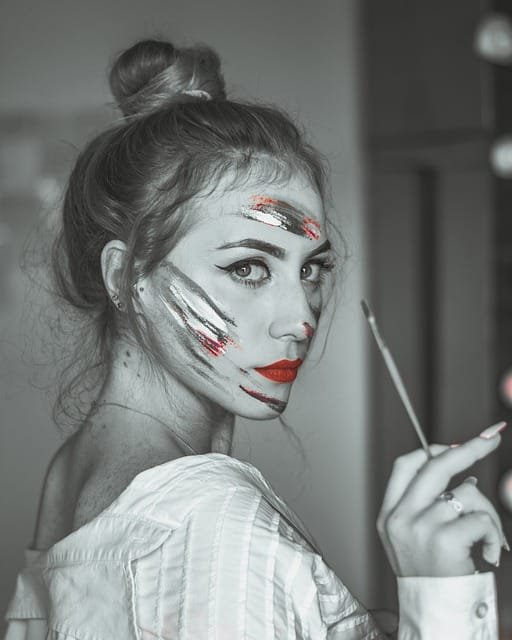 Pelin avulla voit rohkeasti kokeilla eri tyylejä